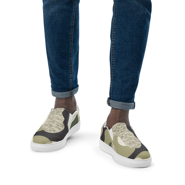 Men’s slip-on canvas shoes
